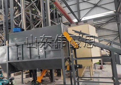 減水劑自動(dòng)破袋機(jī)是如何工作的？